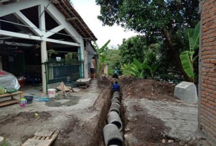 Pembangunan Drainase Pedukuhan Gendeng RT 05